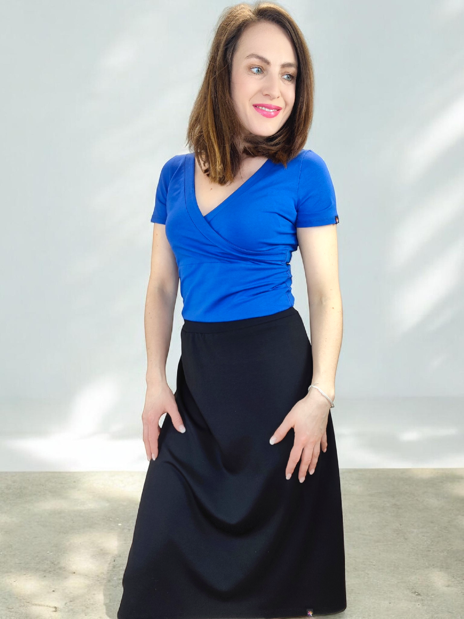 černá midi áčková sukně Lassie ženský minimalistický outfit